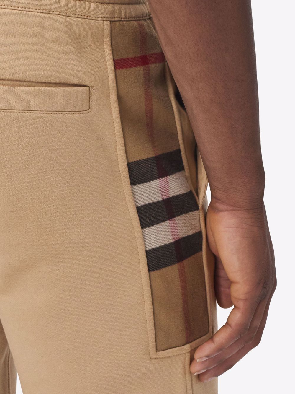 Burberry Check Jogging Pants 8045014